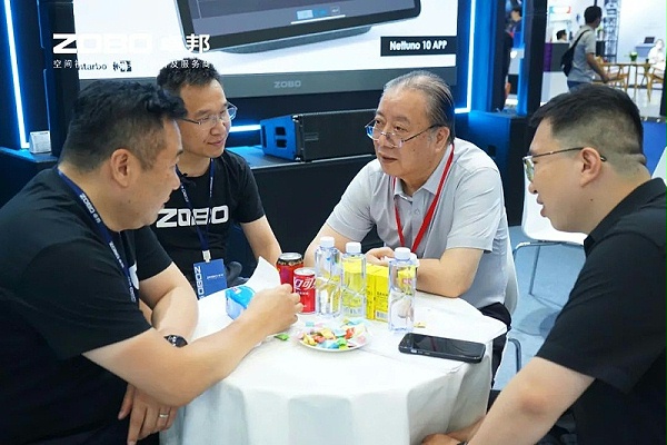 3人潮涌動(dòng)，新品閃耀!ZOBO卓邦廣州展首日引爆行業(yè)焦點(diǎn)