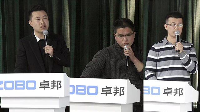 技術(shù)部經(jīng)理大劉偉、小劉偉、推廣部經(jīng)理張曉峰